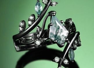 Looking At The Benefits Of The Moss Agate Stones